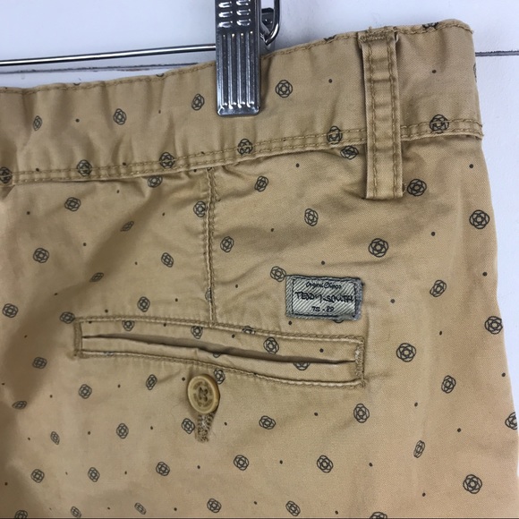 Teddy Smith Men’s 32 Chino Print Shorts Tan Black - Picture 6 of 7